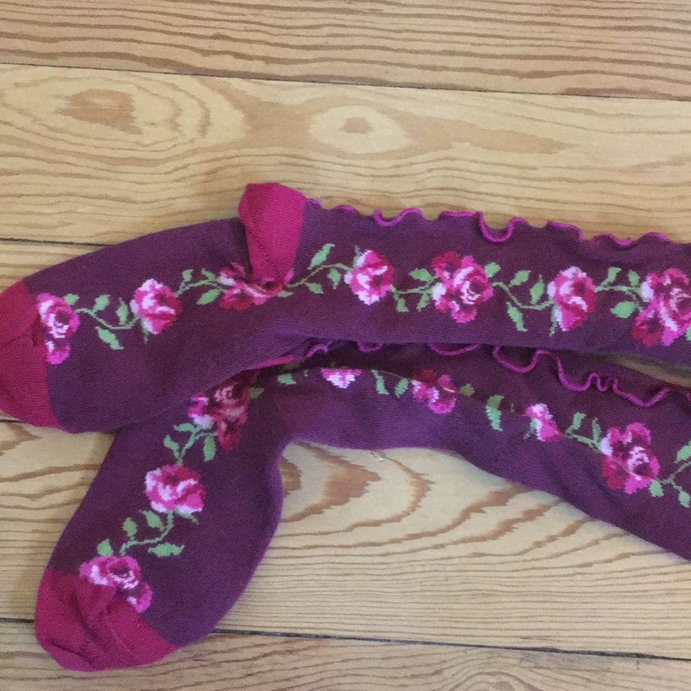 Maroon Floral Tights